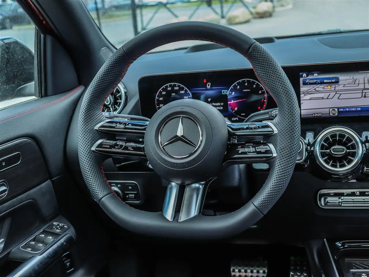 Mercedes-Benz GLA fotografie Mercedes-Benz GLA
