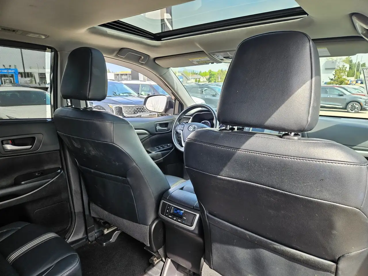 Toyota Highlander photo Toyota Highlander