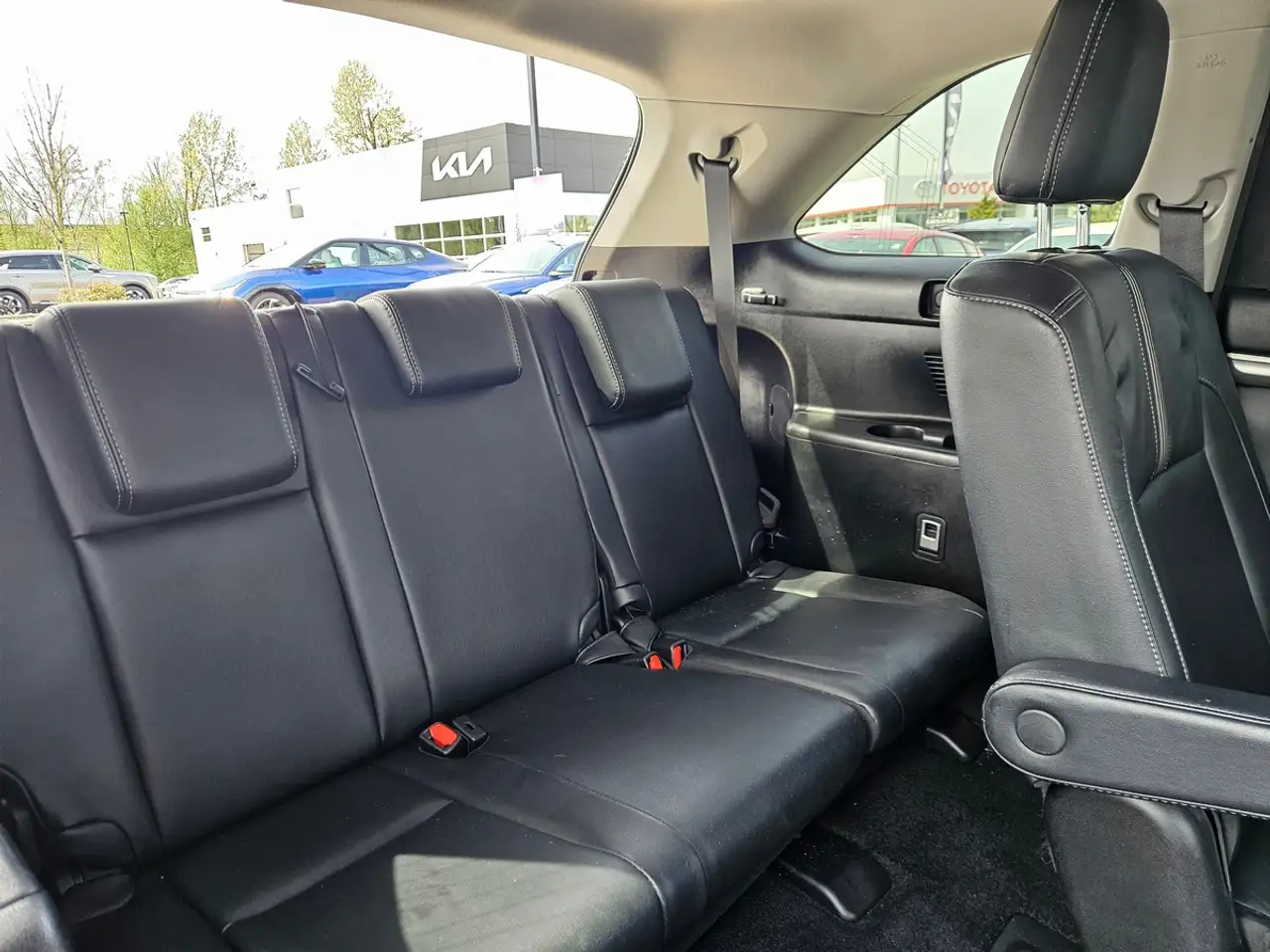 Toyota Highlander photo Toyota Highlander