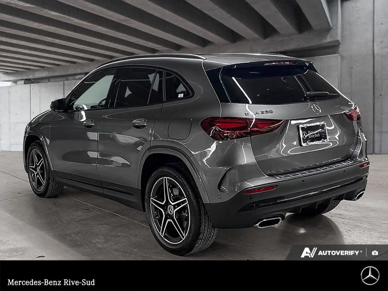 Mercedes-Benz GLA photo Mercedes-Benz GLA