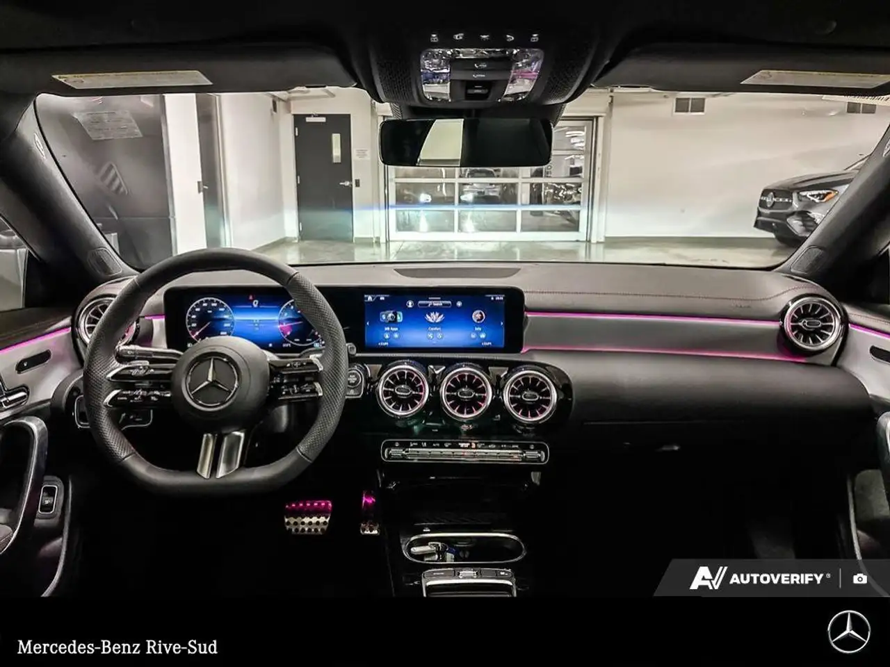 Mercedes-Benz CLA снимка Mercedes-Benz CLA