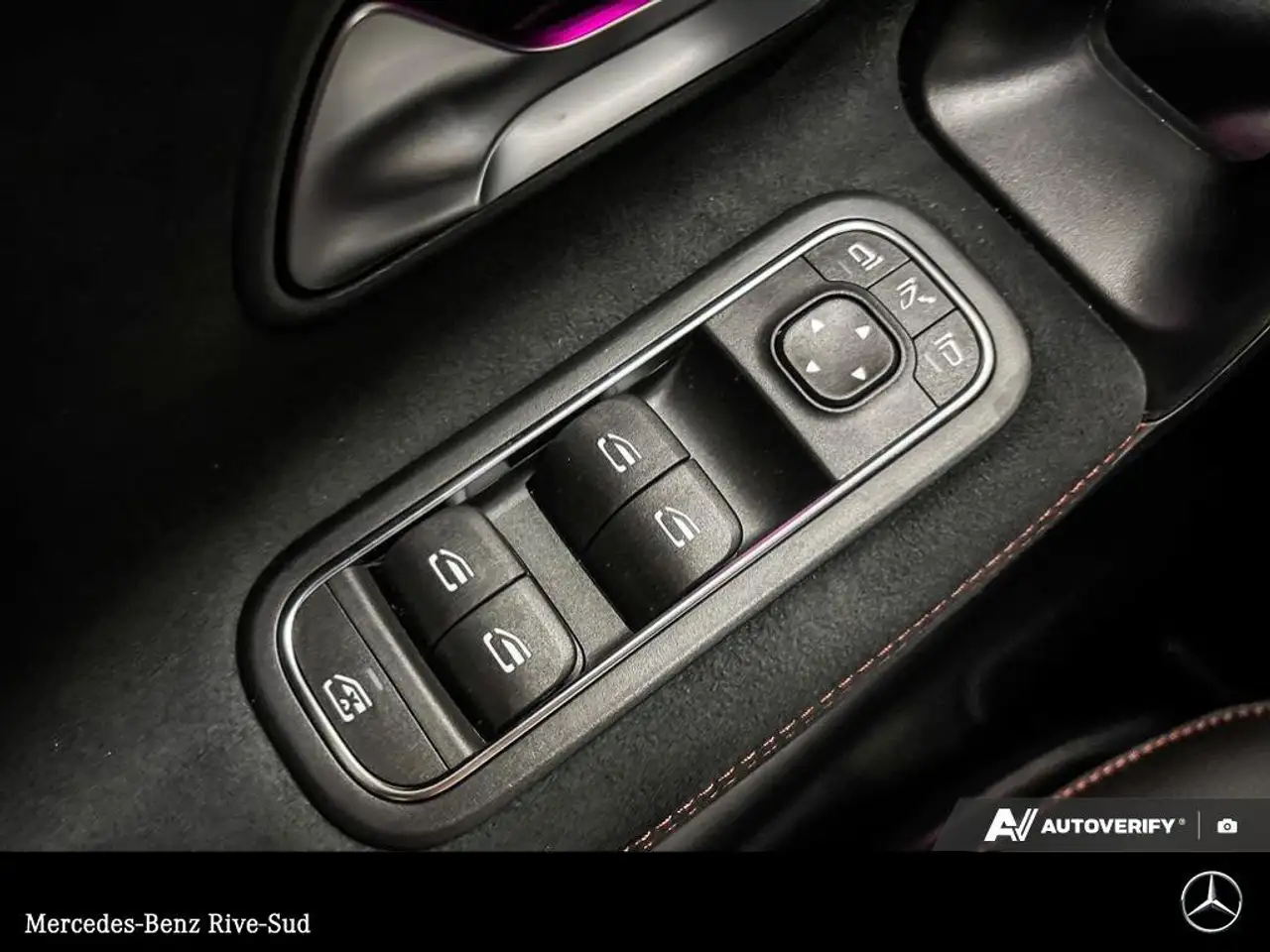Mercedes-Benz CLA снимка Mercedes-Benz CLA