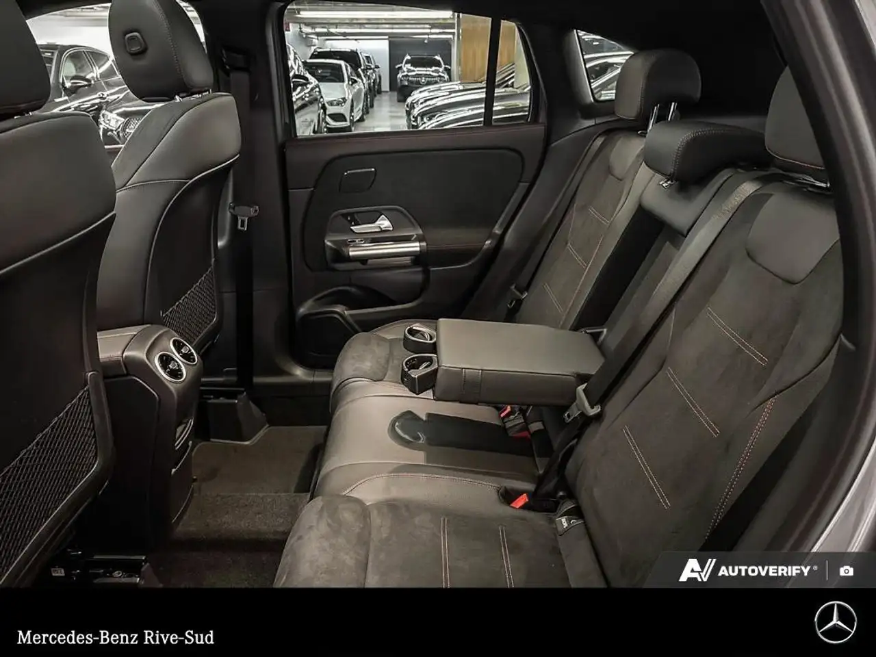Mercedes-Benz GLA photo Mercedes-Benz GLA