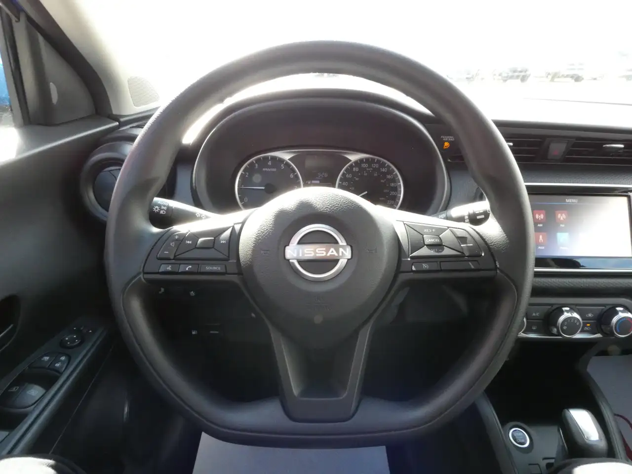 Nissan Kicks photo Nissan Kicks