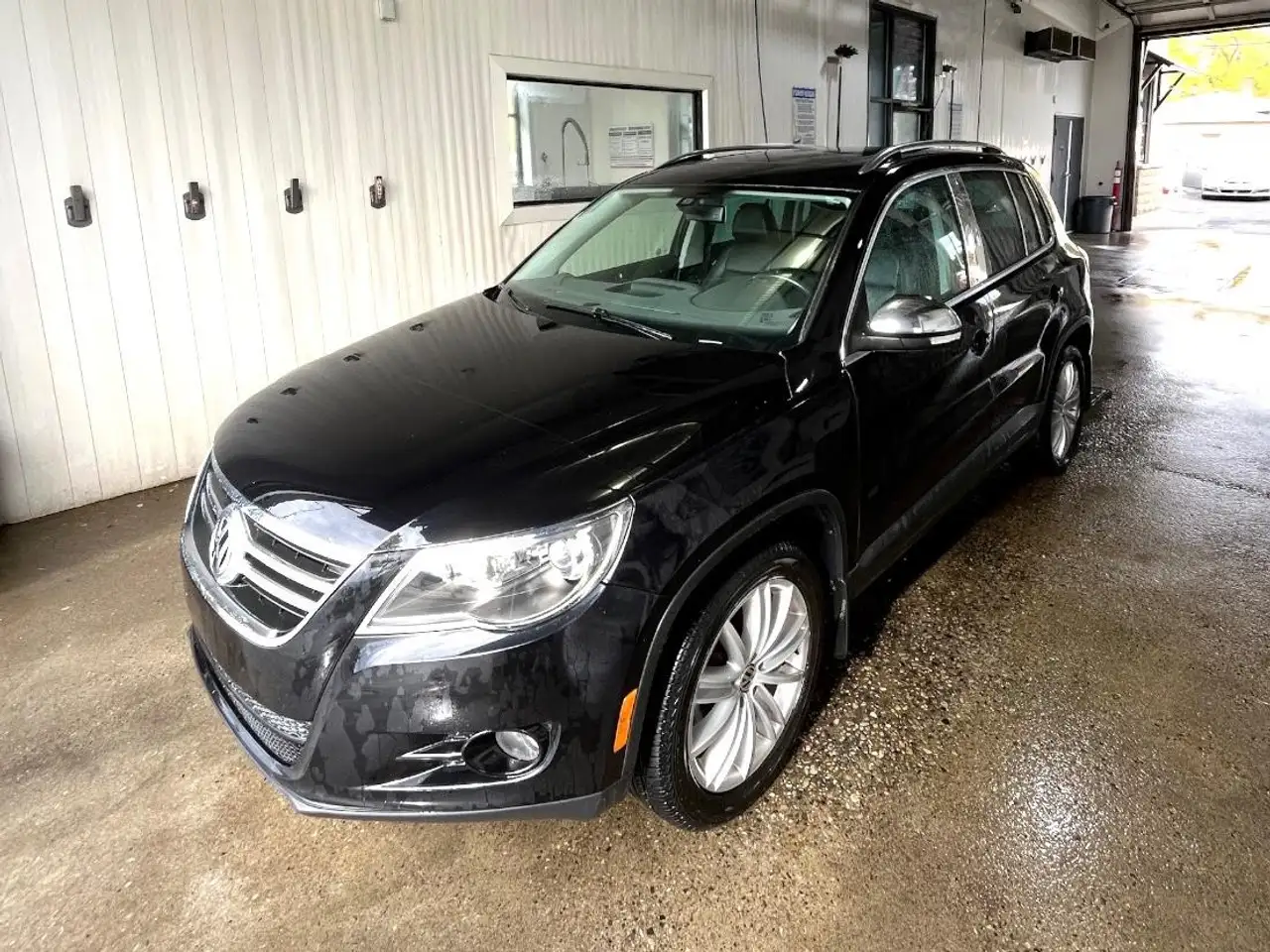 Volkswagen Tiguan снимка Volkswagen Tiguan