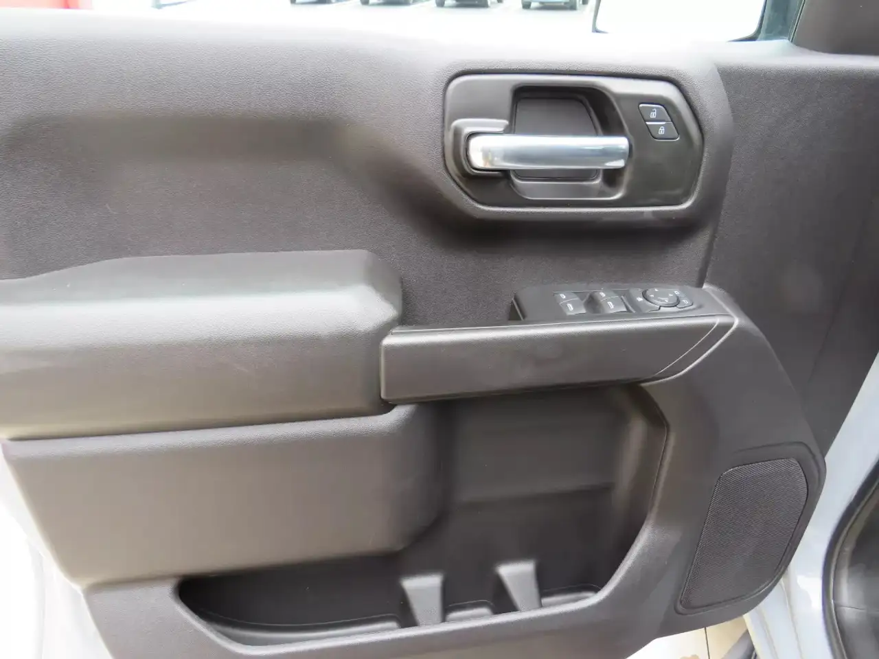 Chevrolet Silverado 1500 снимка Chevrolet Silverado 1500
