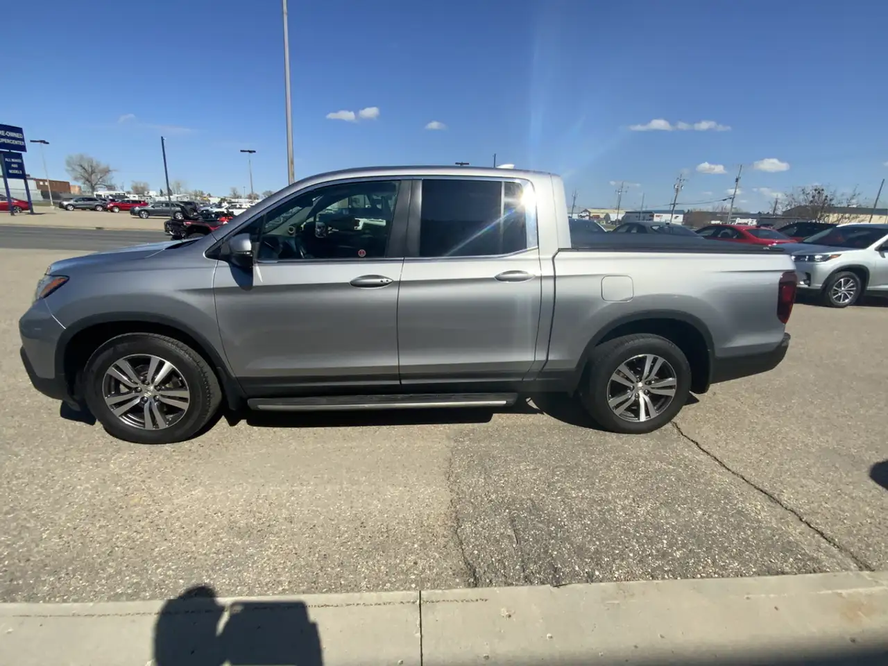 Honda Ridgeline photo Honda Ridgeline