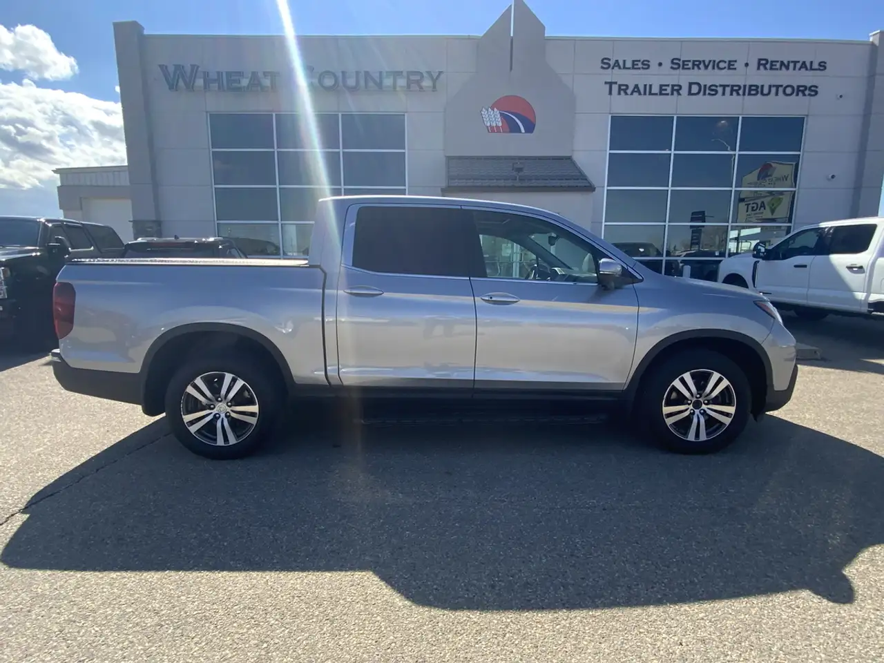 Honda Ridgeline photo Honda Ridgeline