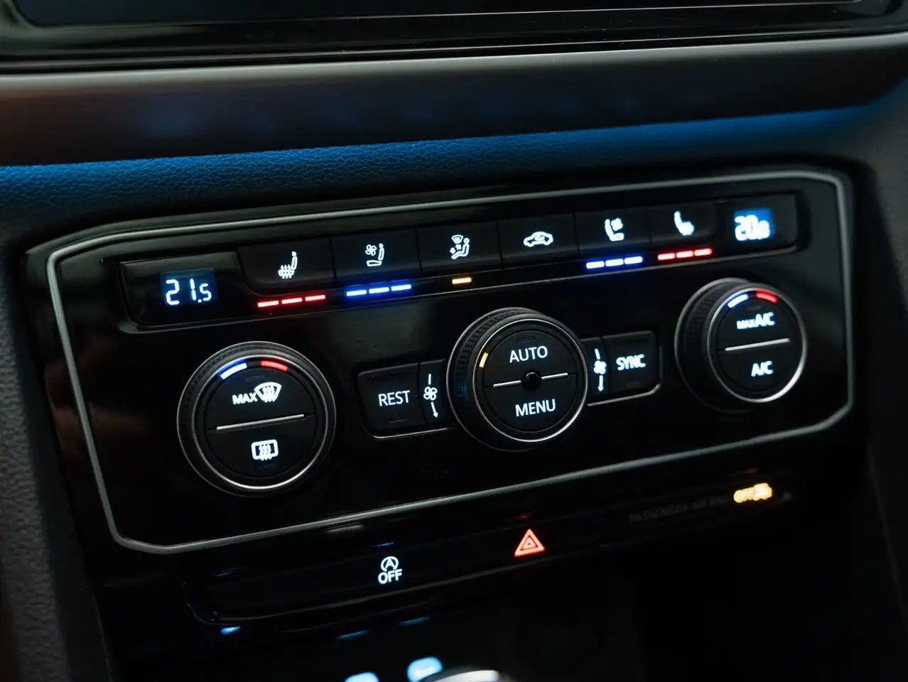 Volkswagen Atlas снимка Volkswagen Atlas
