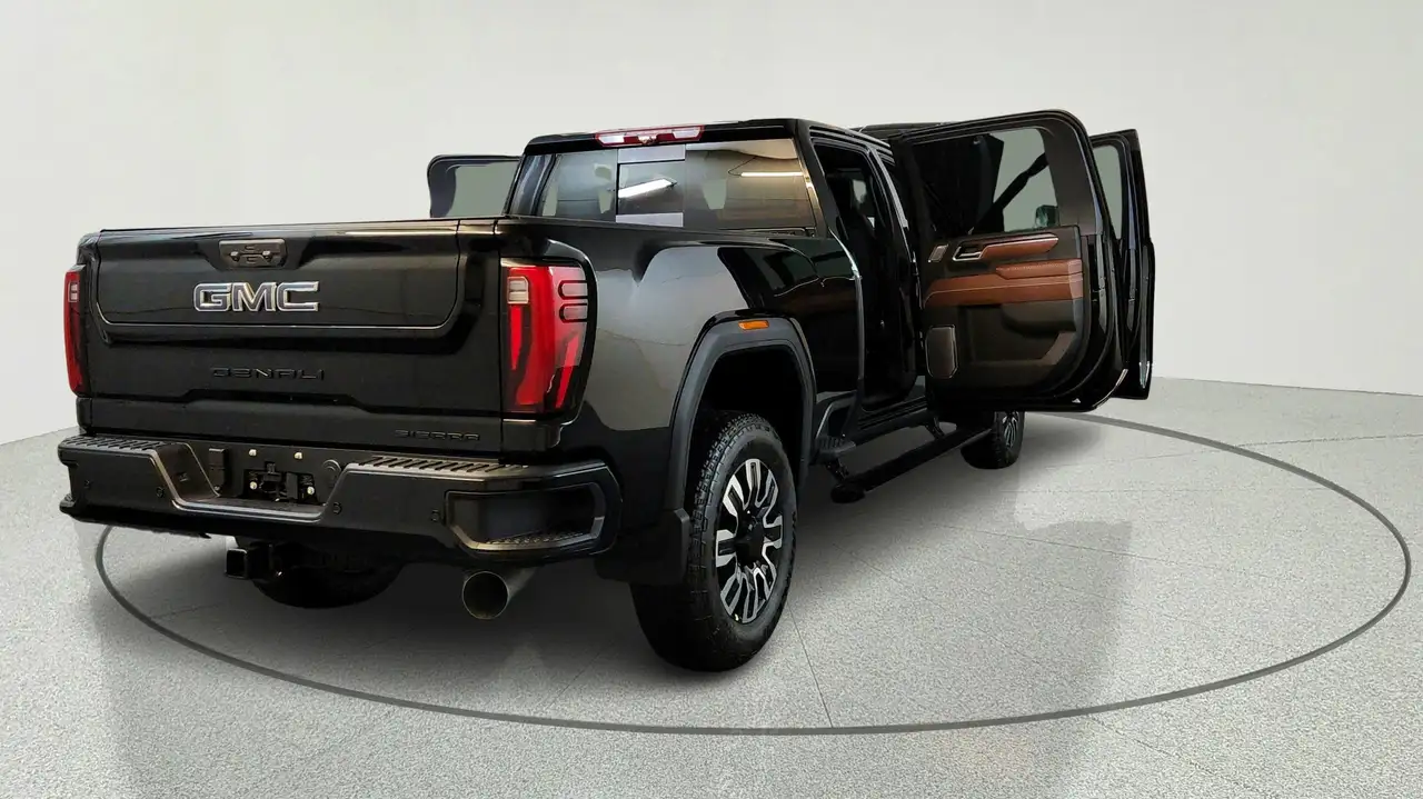 GMC Sierra 2500HD photo GMC Sierra 2500HD