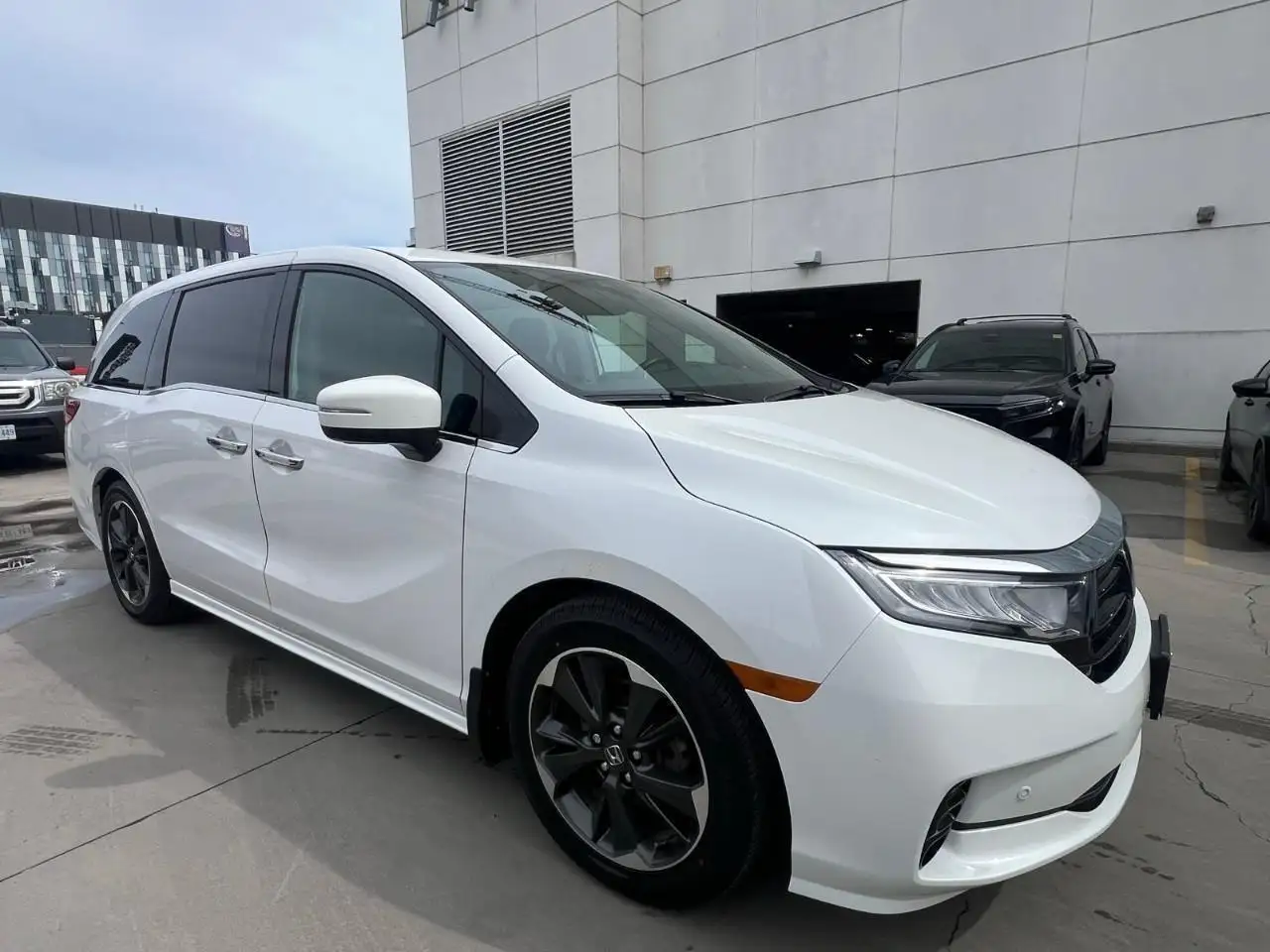 Honda Odyssey снимка Honda Odyssey