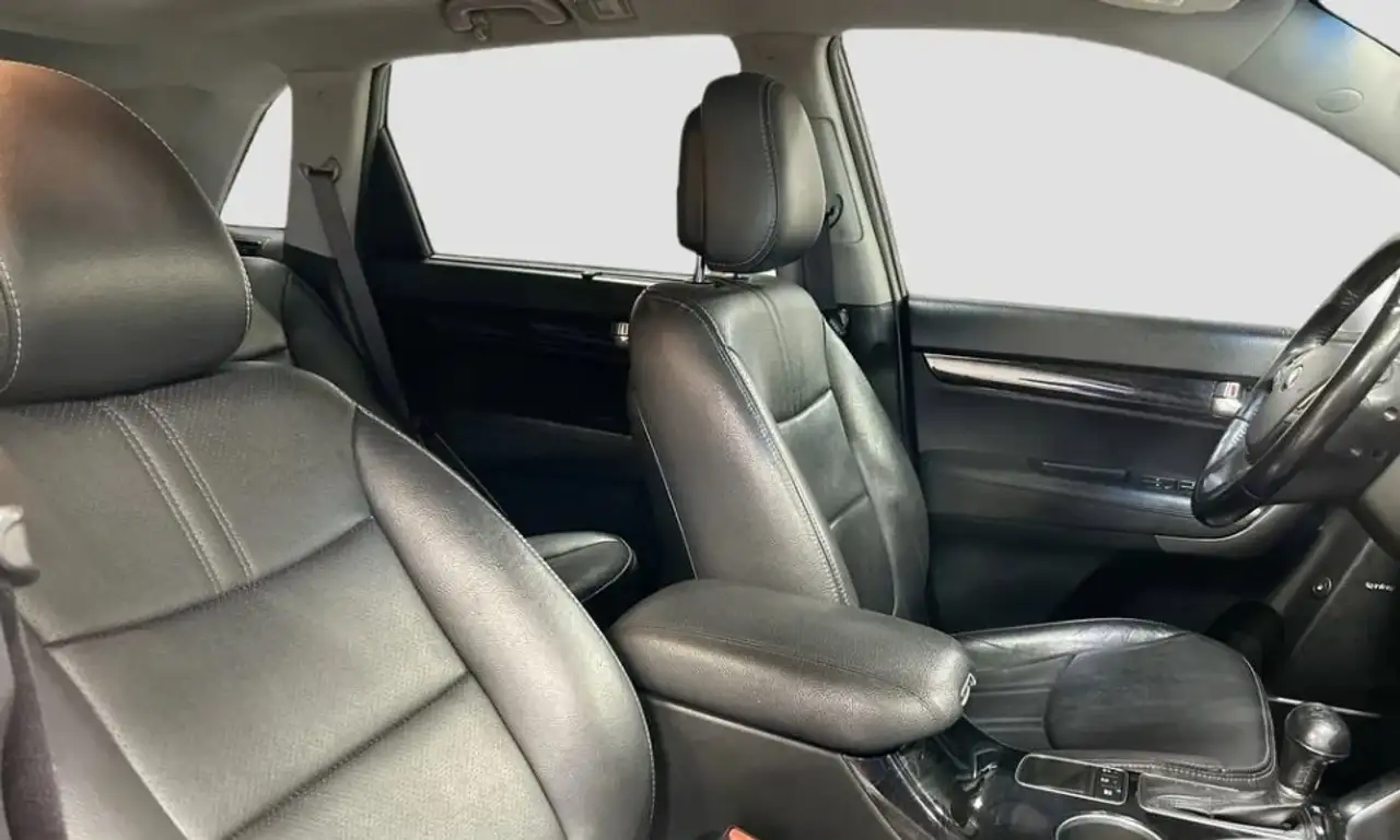 Kia Sorento снимка Kia Sorento