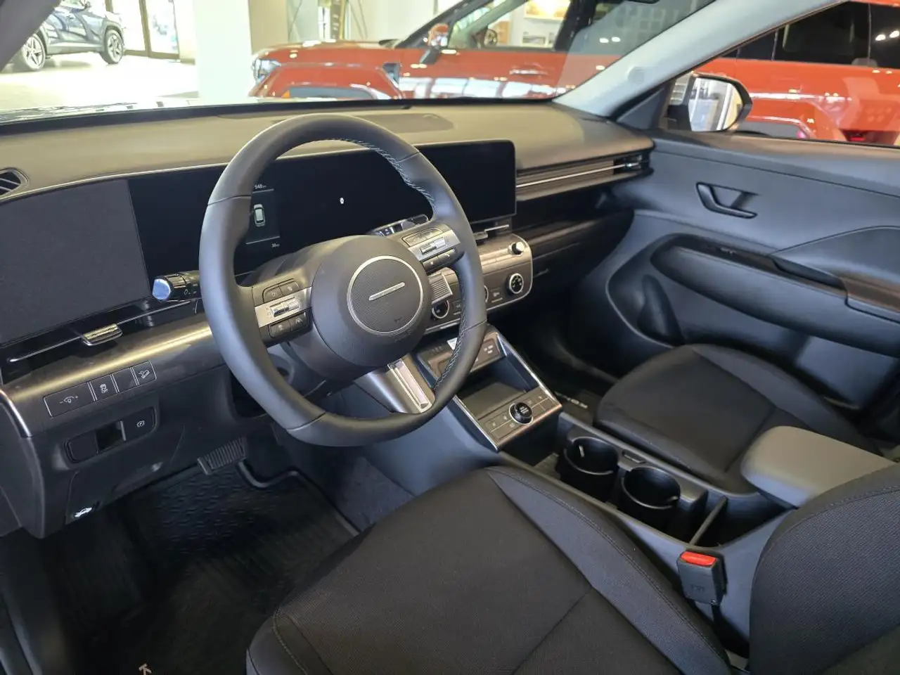 Hyundai KONA снимка Hyundai KONA