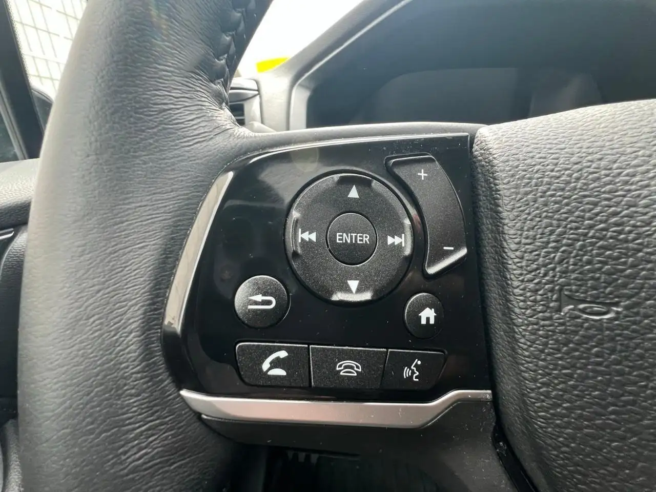 Honda Odyssey снимка Honda Odyssey