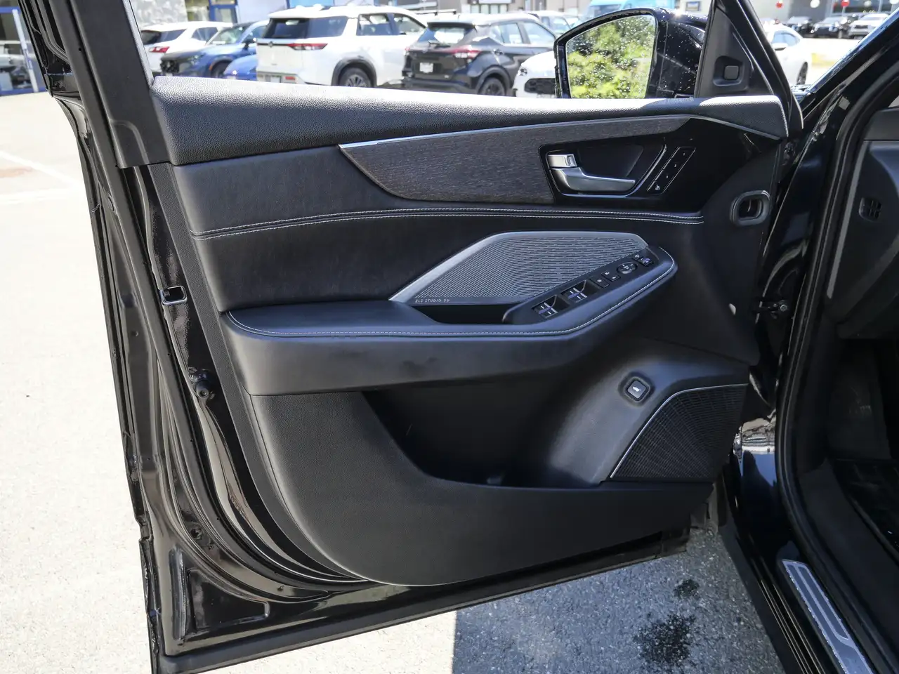Acura MDX снимка Acura MDX