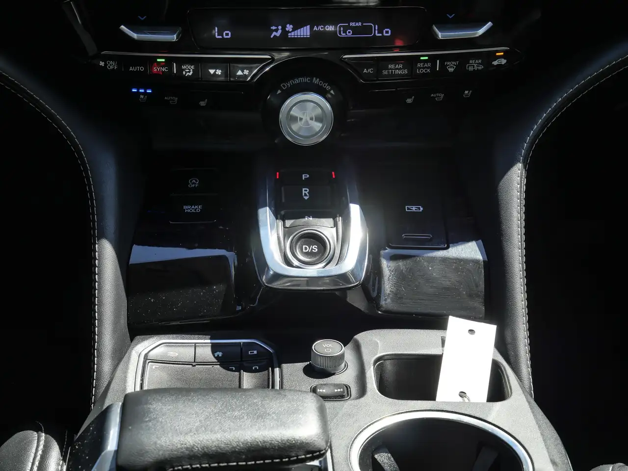 Acura MDX снимка Acura MDX