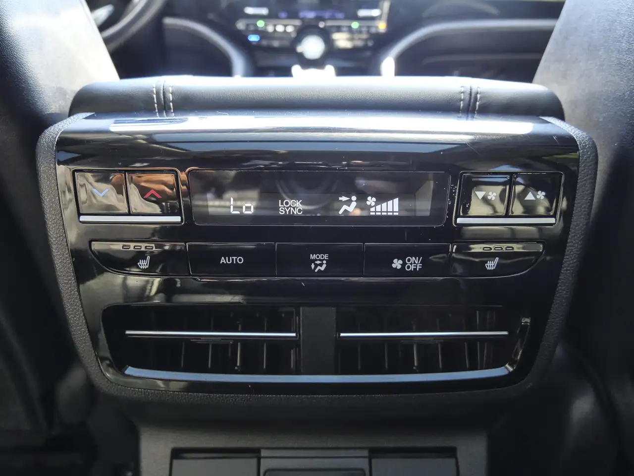 Acura MDX снимка Acura MDX