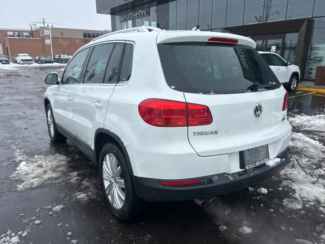 Volkswagen Tiguan снимка Volkswagen Tiguan