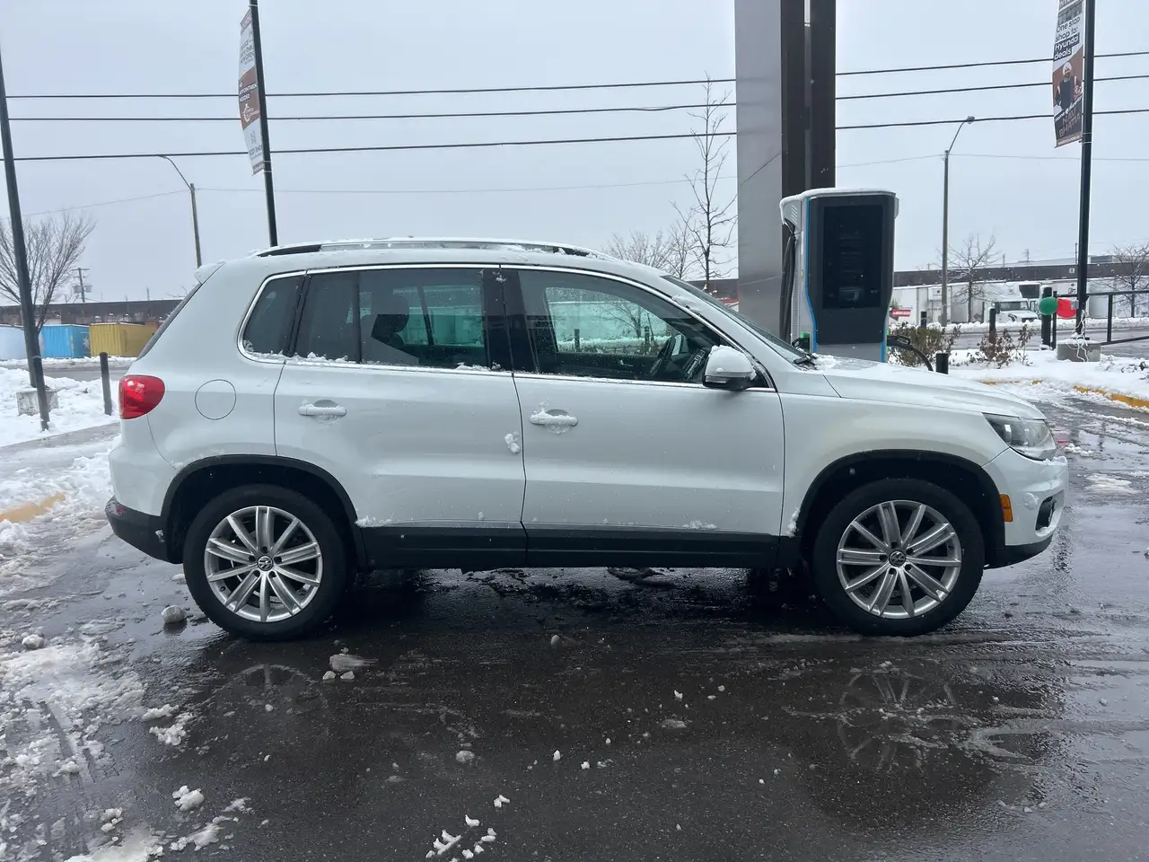 Volkswagen Tiguan снимка Volkswagen Tiguan