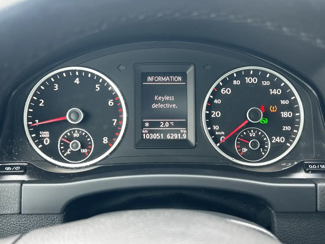 Volkswagen Tiguan снимка Volkswagen Tiguan