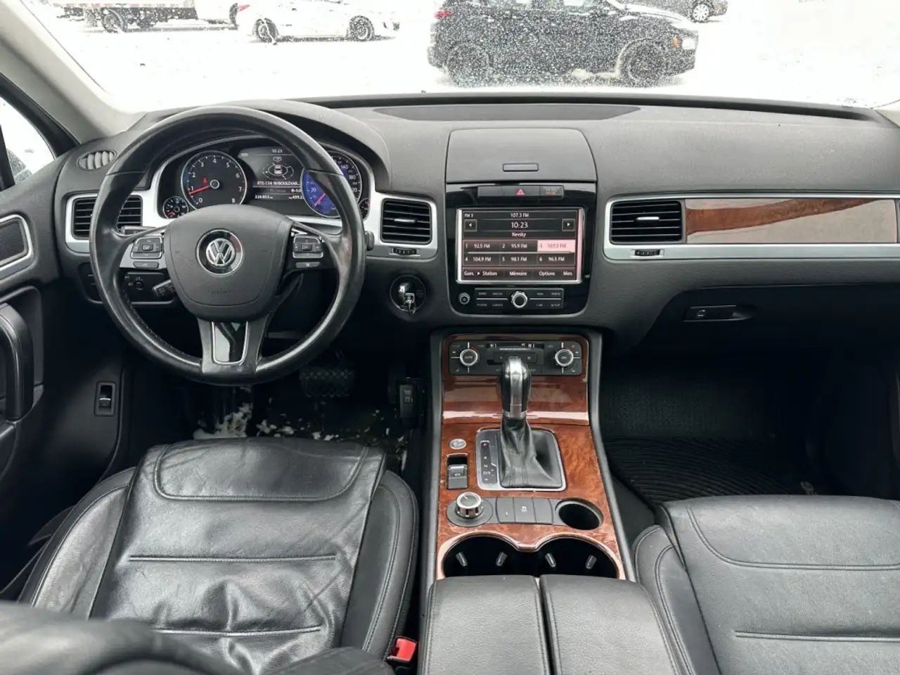 Volkswagen Touareg снимка Volkswagen Touareg