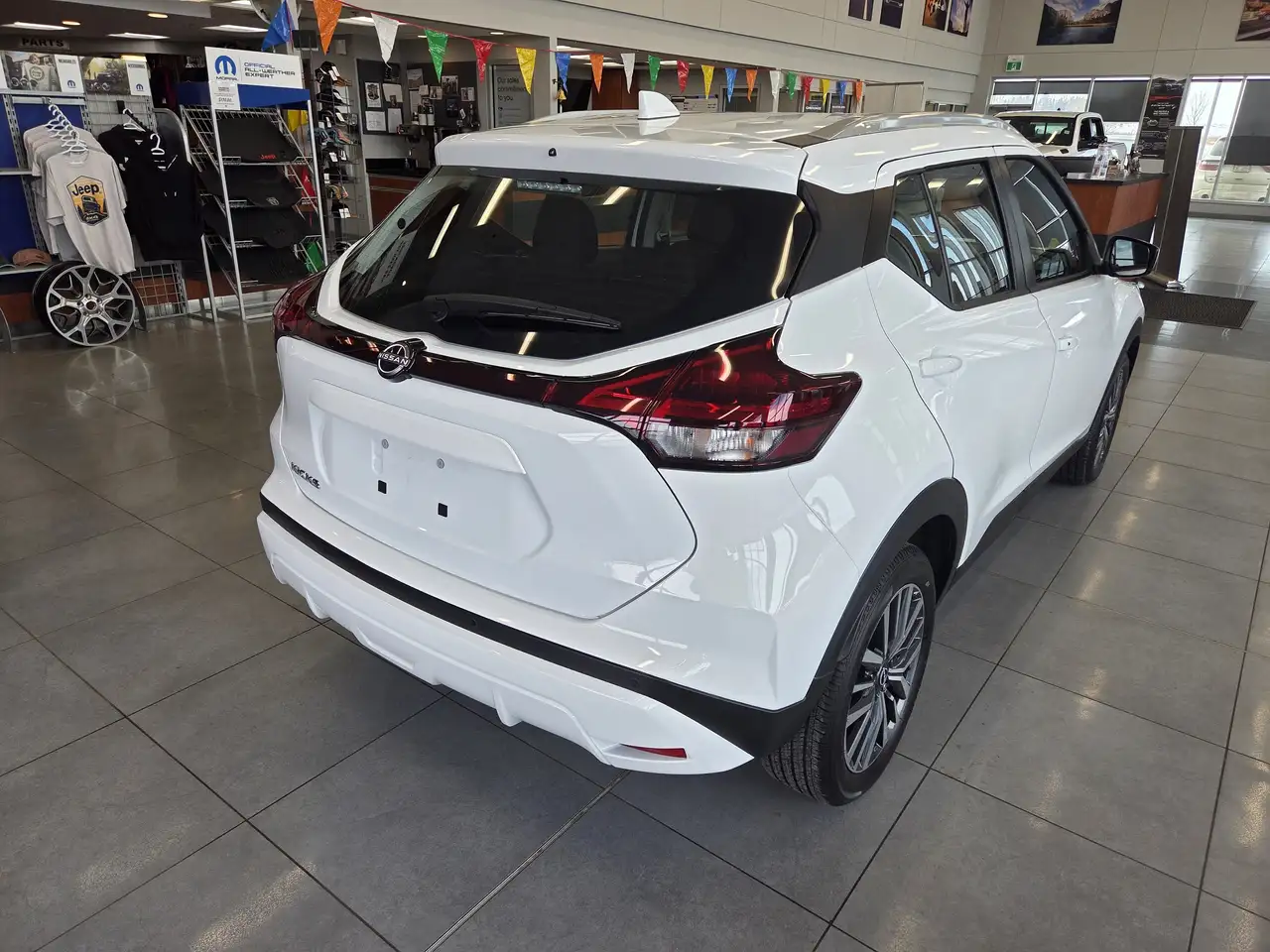 Nissan Kicks photo Nissan Kicks