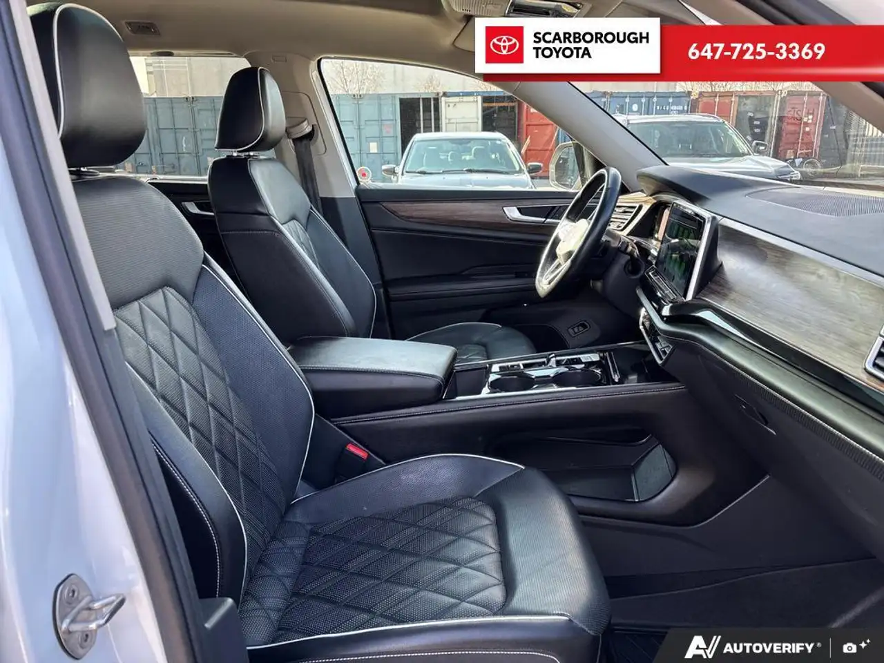 Volkswagen Atlas снимка Volkswagen Atlas