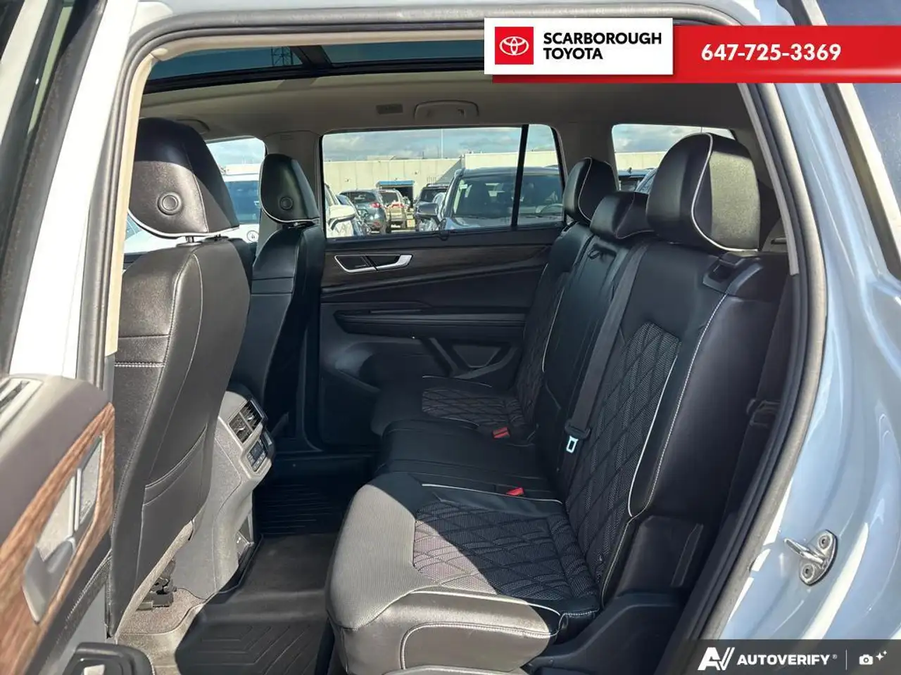Volkswagen Atlas снимка Volkswagen Atlas