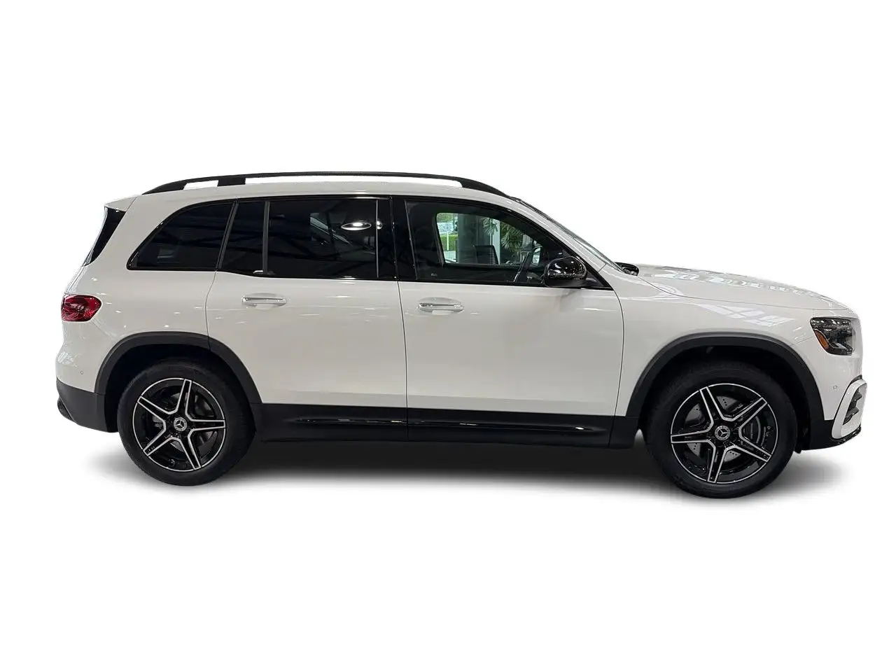 Mercedes-Benz GLB снимка Mercedes-Benz GLB