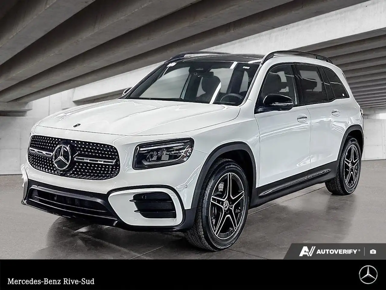 Mercedes-Benz GLB снимка Mercedes-Benz GLB