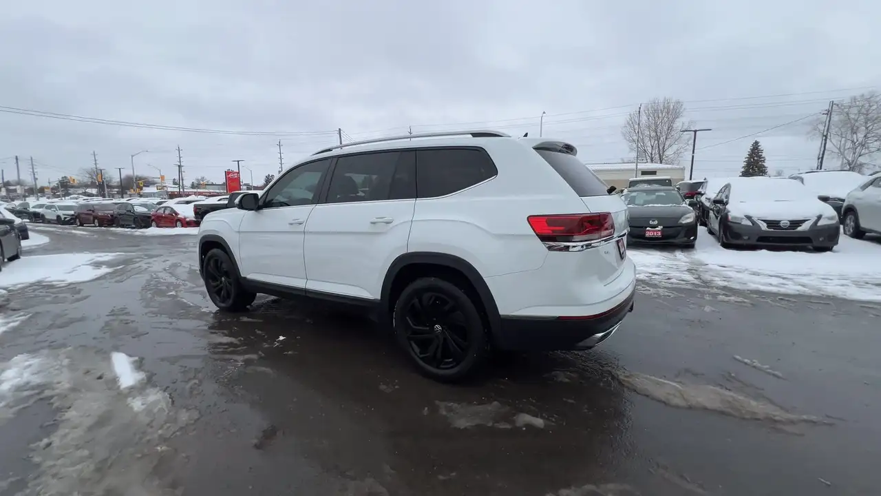 Volkswagen Atlas снимка Volkswagen Atlas