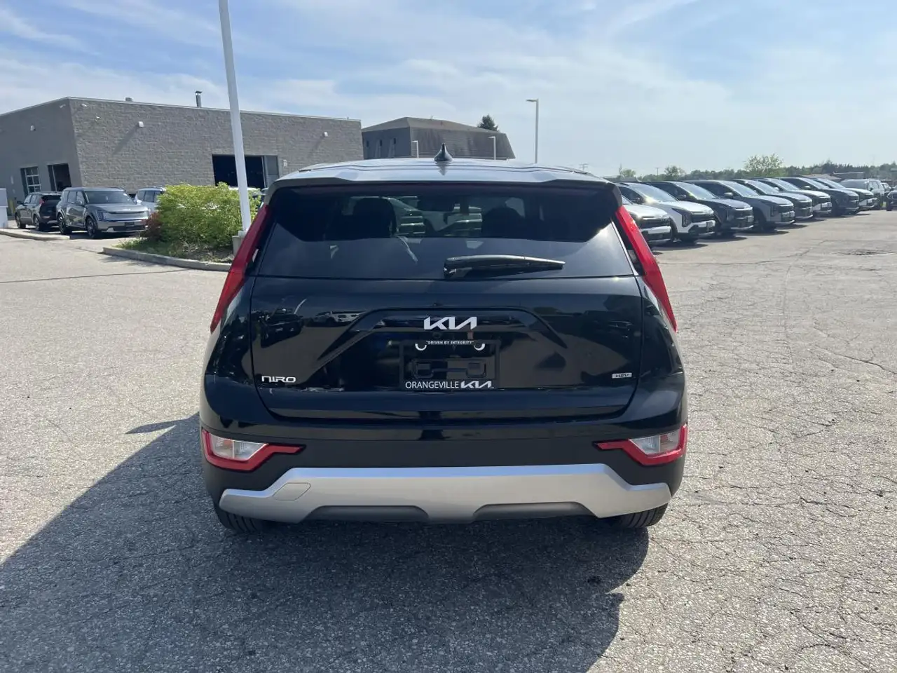 Kia Niro снимка Kia Niro
