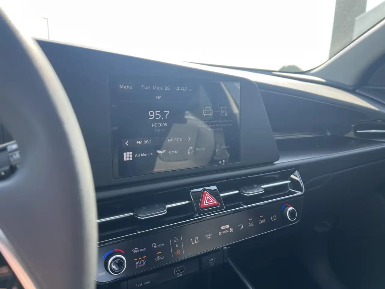 Kia Niro снимка Kia Niro