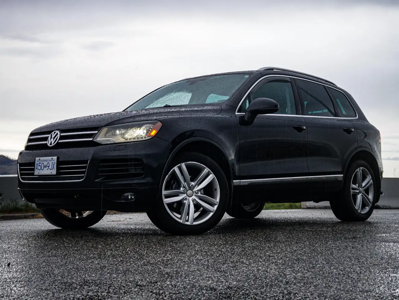 Volkswagen Touareg photo Volkswagen Touareg