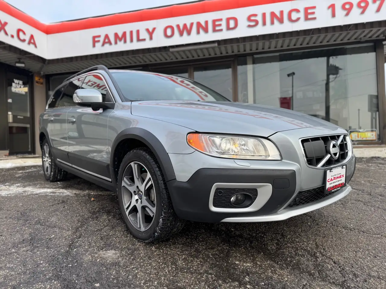 Volvo XC70 снимка Volvo XC70