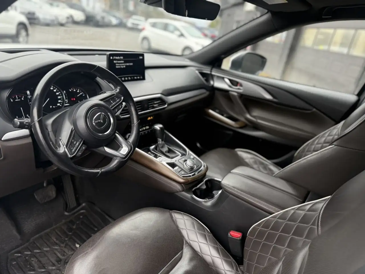 Mazda CX-9 снимка Mazda CX-9