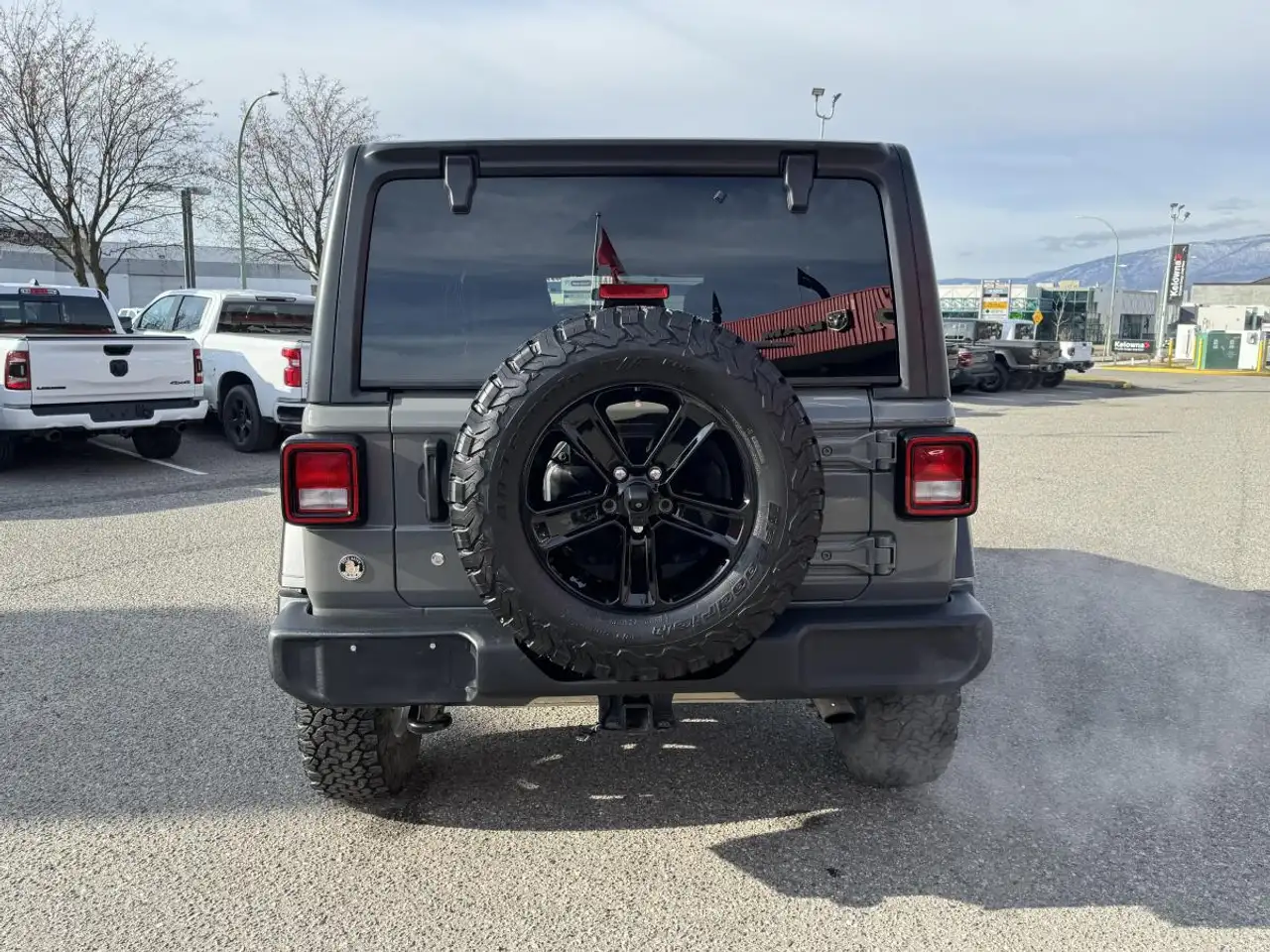 Jeep Wrangler снимка Jeep Wrangler
