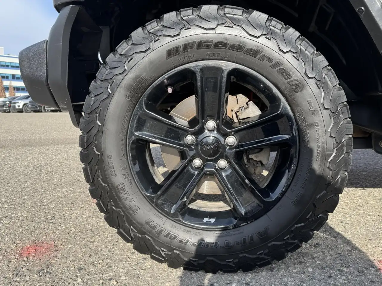 Jeep Wrangler снимка Jeep Wrangler