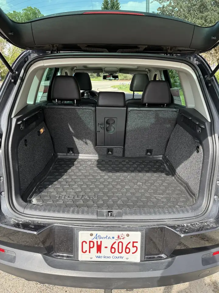 Volkswagen Tiguan снимка Volkswagen Tiguan