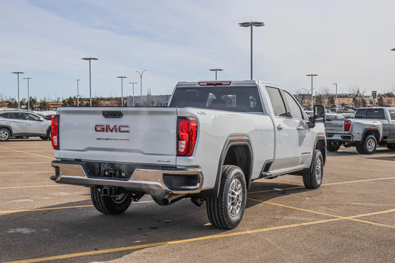 GMC Sierra 2500HD photo GMC Sierra 2500HD