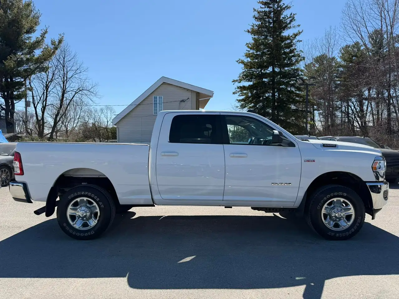 RAM 3500 снимка RAM 3500