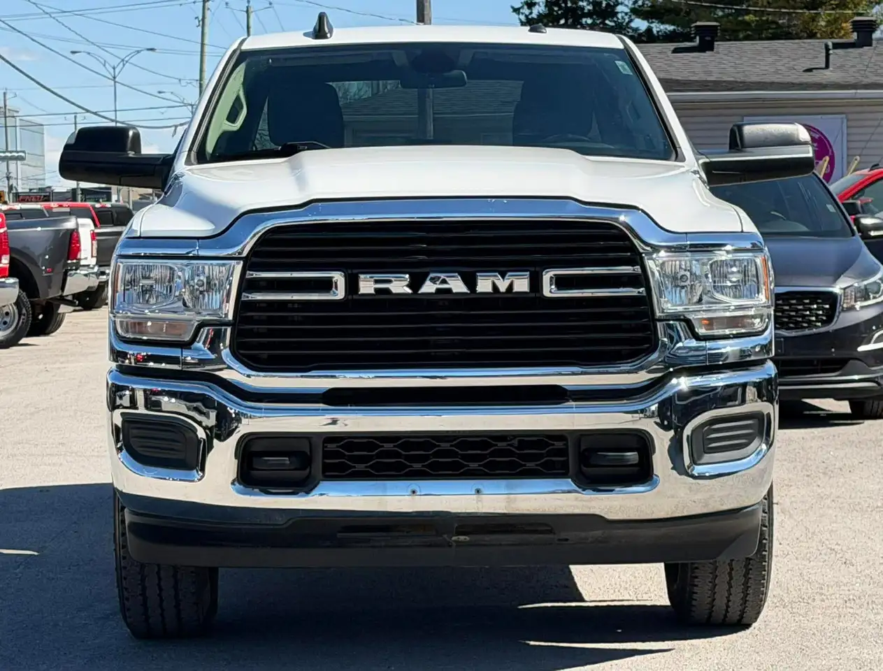 RAM 3500 снимка RAM 3500