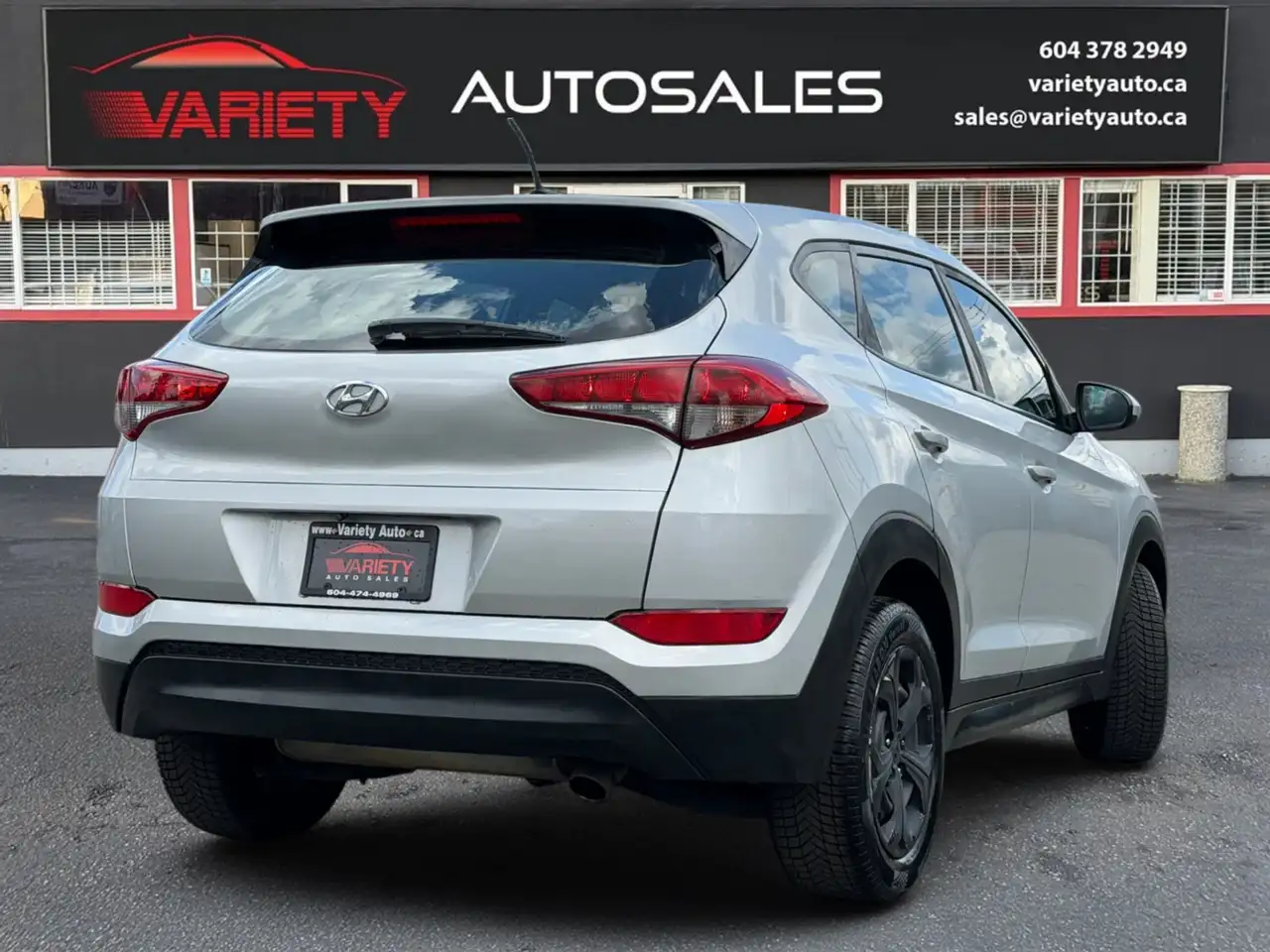Hyundai TUCSON photo Hyundai TUCSON