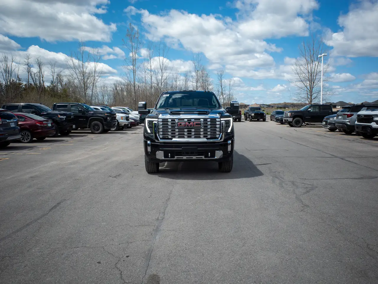 GMC Sierra 2500HD снимка GMC Sierra 2500HD