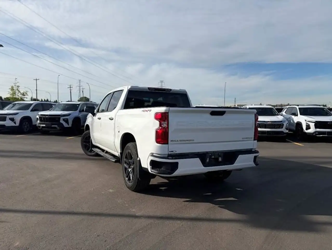 Chevrolet Silverado 1500 снимка Chevrolet Silverado 1500