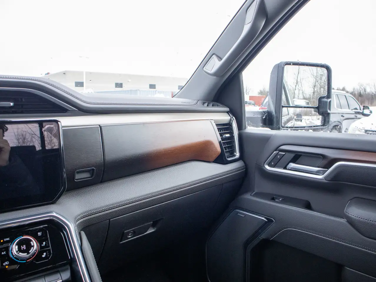 GMC Sierra 2500HD снимка GMC Sierra 2500HD