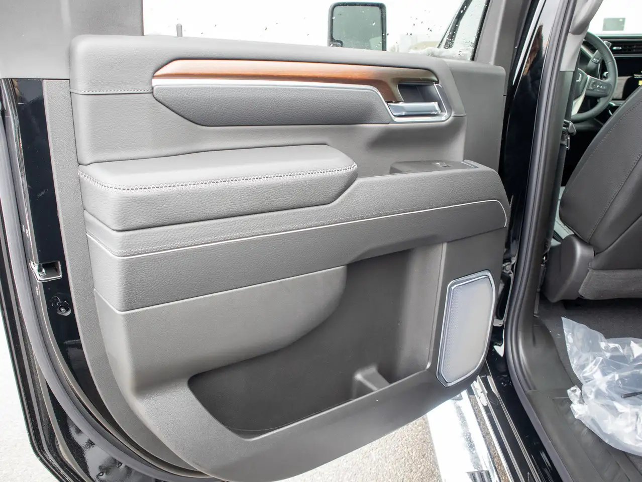 GMC Sierra 2500HD снимка GMC Sierra 2500HD