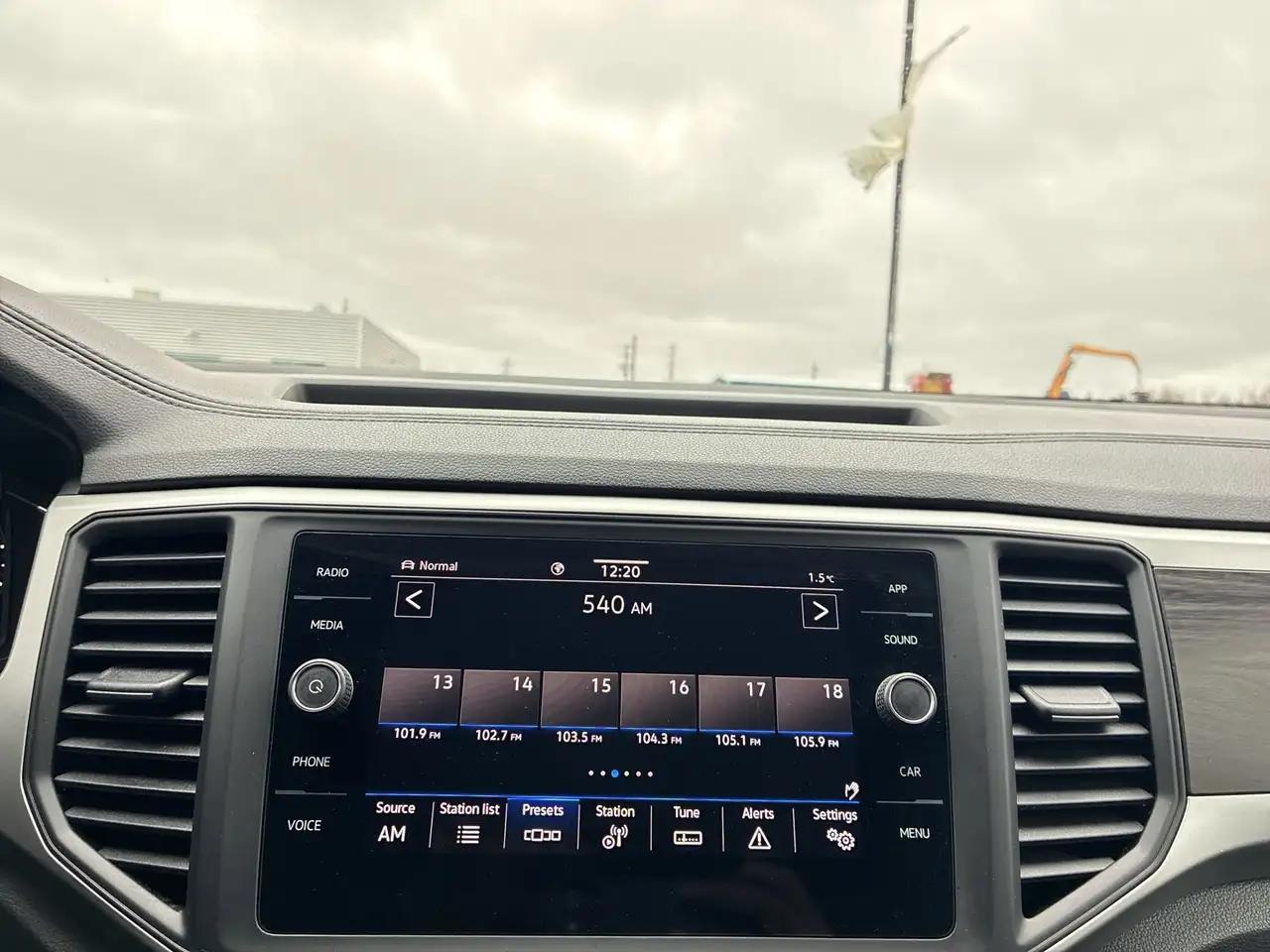 Volkswagen Atlas снимка Volkswagen Atlas