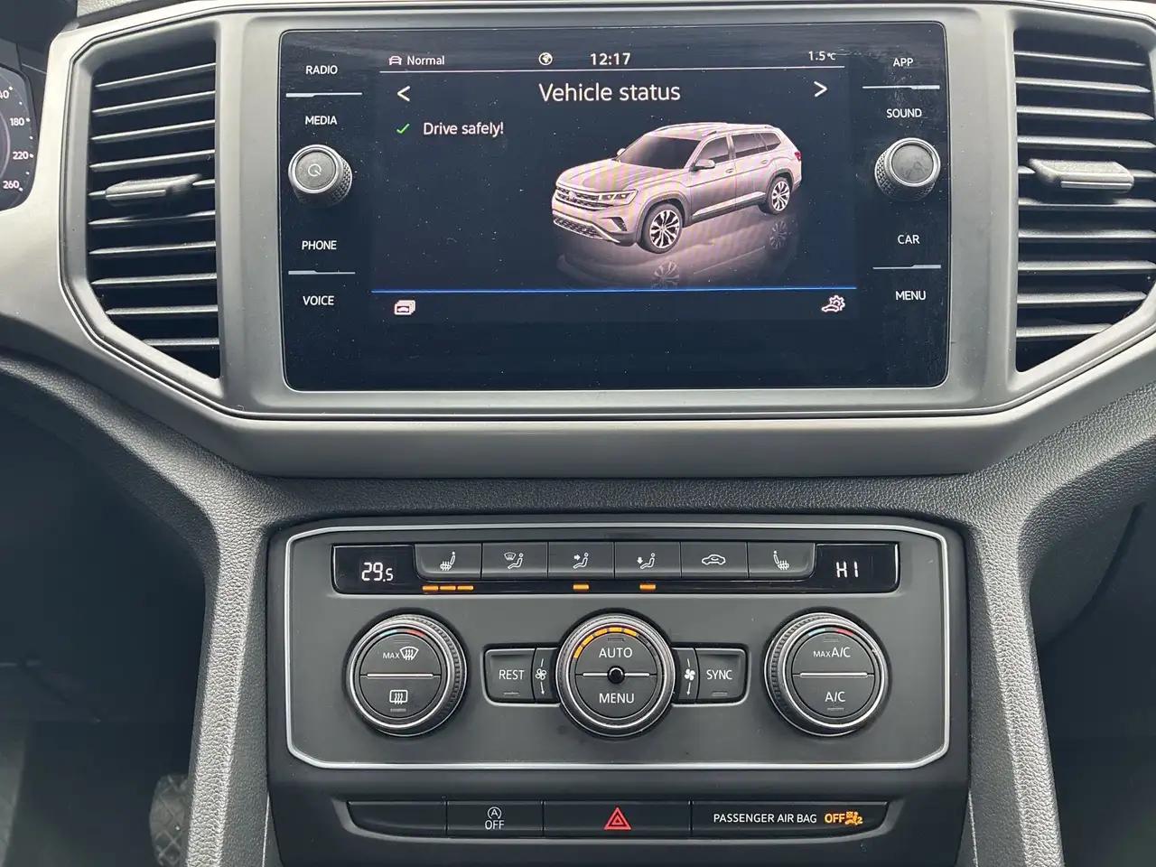 Volkswagen Atlas снимка Volkswagen Atlas