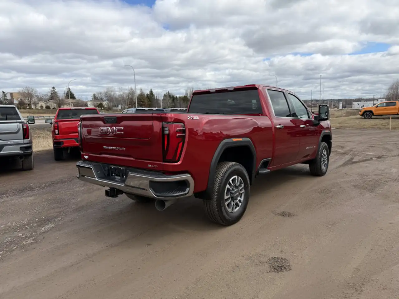 GMC Sierra 2500HD снимка GMC Sierra 2500HD